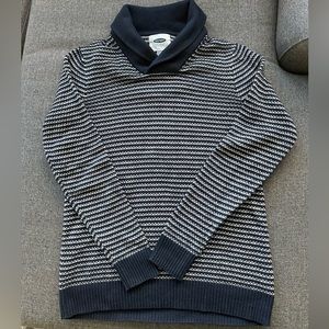 Old Navy Stripe Pattern Sweater